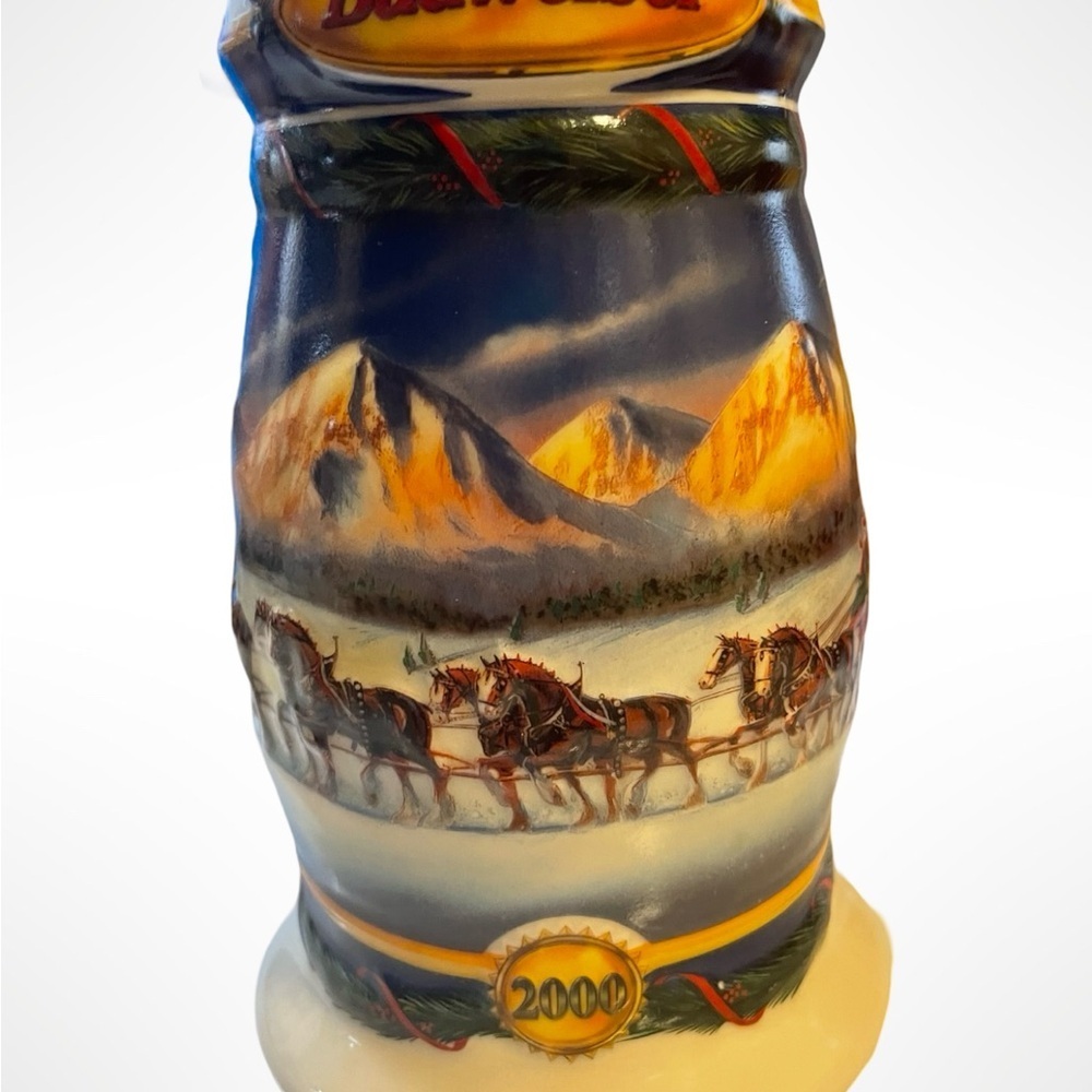 Budweiser Scenic Beer Stein‎ with Mountain Design 2000 holiday design